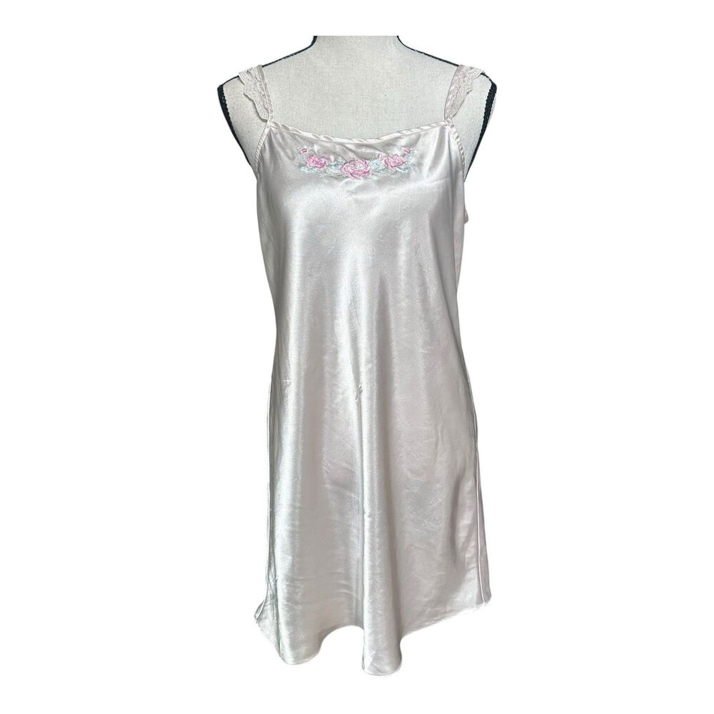 VTG Y2K Victoria’s Secret PINK Blush Satin Slip Nightgown Floral Embroidery Med